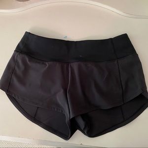 NEVER WORN Lulu Lemon Speed Up LR Short